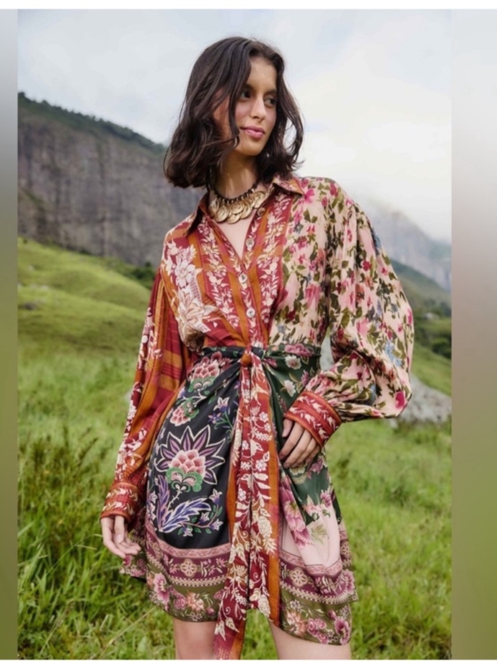 Mixed Winter Garden
Lenzing Viscose Mini Dress by farm Rio